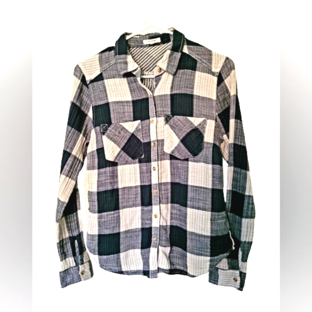 MAURICE'S FLANNEL
